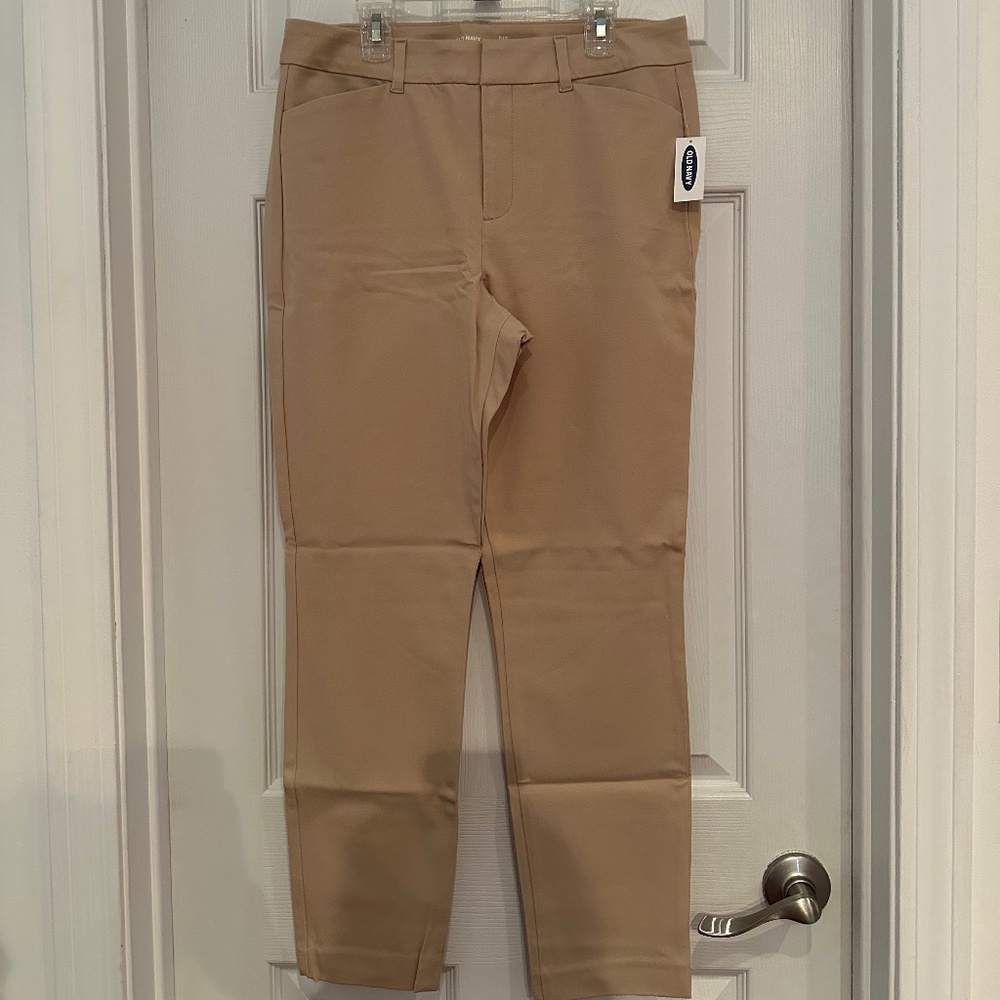 NWT Old Navy Pixie Pants